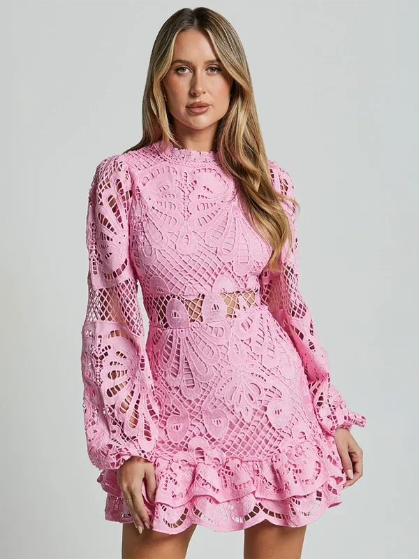 Vestido mini con mangas largas de encaje y volantes para mujer