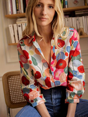 Elegant Women's Floral Button-Down Blouse