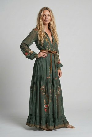 Vestido maxi vintage floral de mujer con mangas transparentes